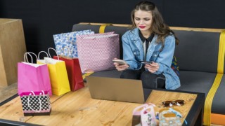 Sanal alemde alışveriş çok ’moda’ oldu